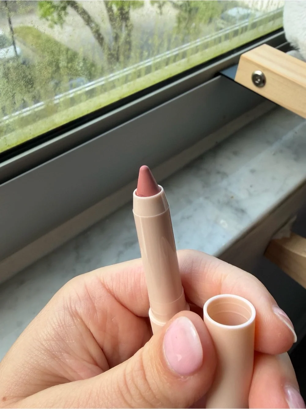 kiko milano x emma roberts 3 in 1 eyes multitasker